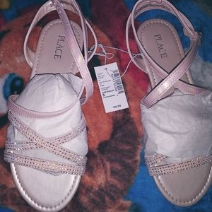 Diamond print sandle